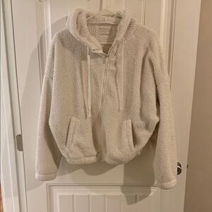Aeropostale Cream Sherpa Zip Up Hoodie Sweater